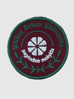Plikių Ievos Labutytės pagrindinės mokyklos emblema